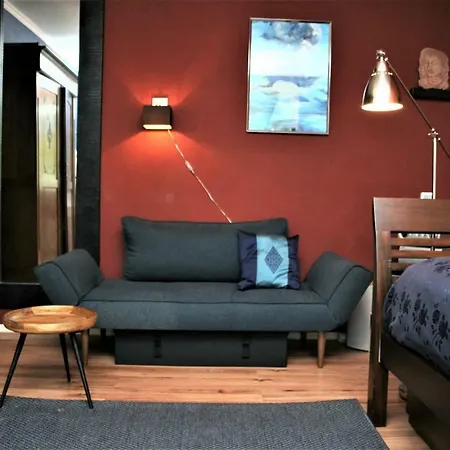 Quarto em Acomodações Particulares Mediterranee Aan De Waal Zuilichem
